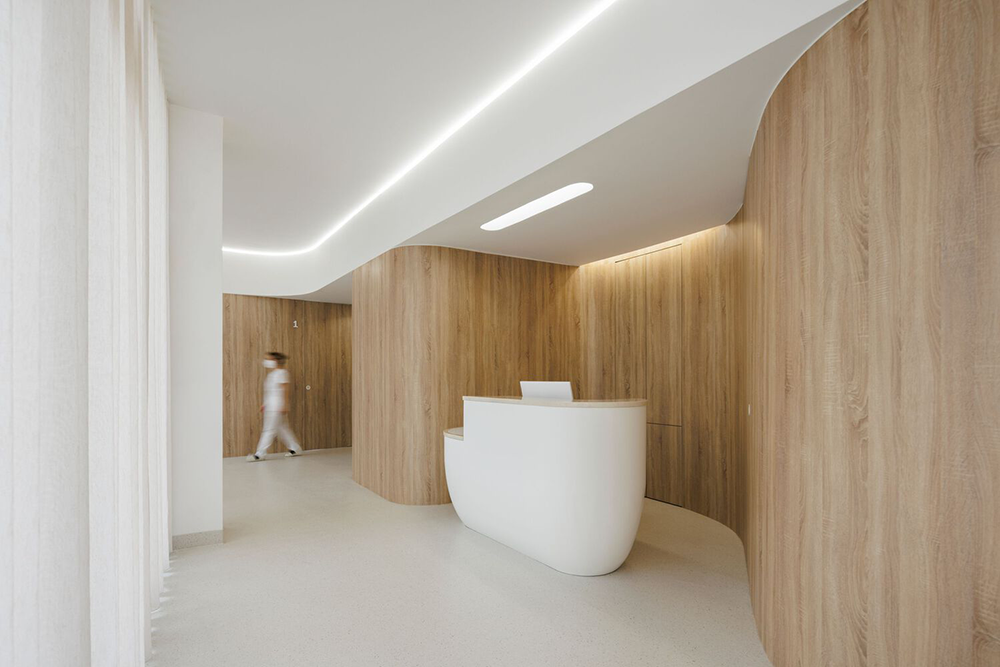 MOOD 牙科医学 / Tsou Arquitectos