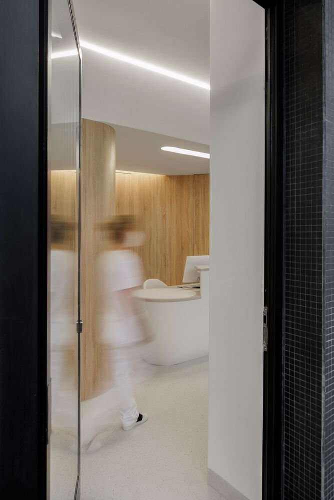 MOOD 牙科医学 / Tsou Arquitectos