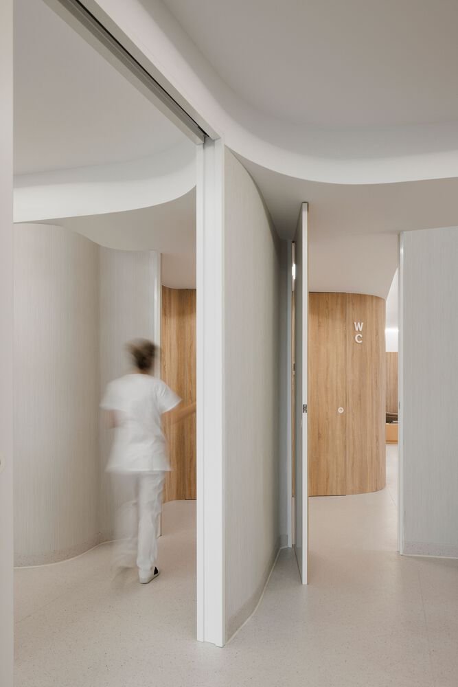 MOOD 牙科医学 / Tsou Arquitectos