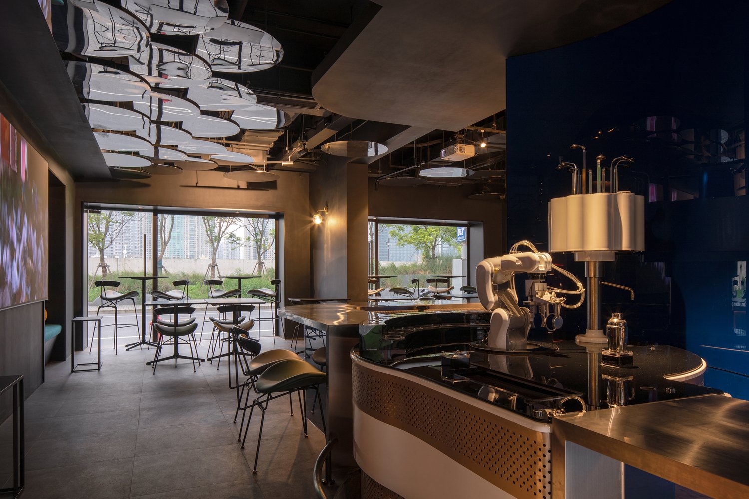 O&O Studio 的 MOONCRAFT O&O Studio 的 MOONCRAFT