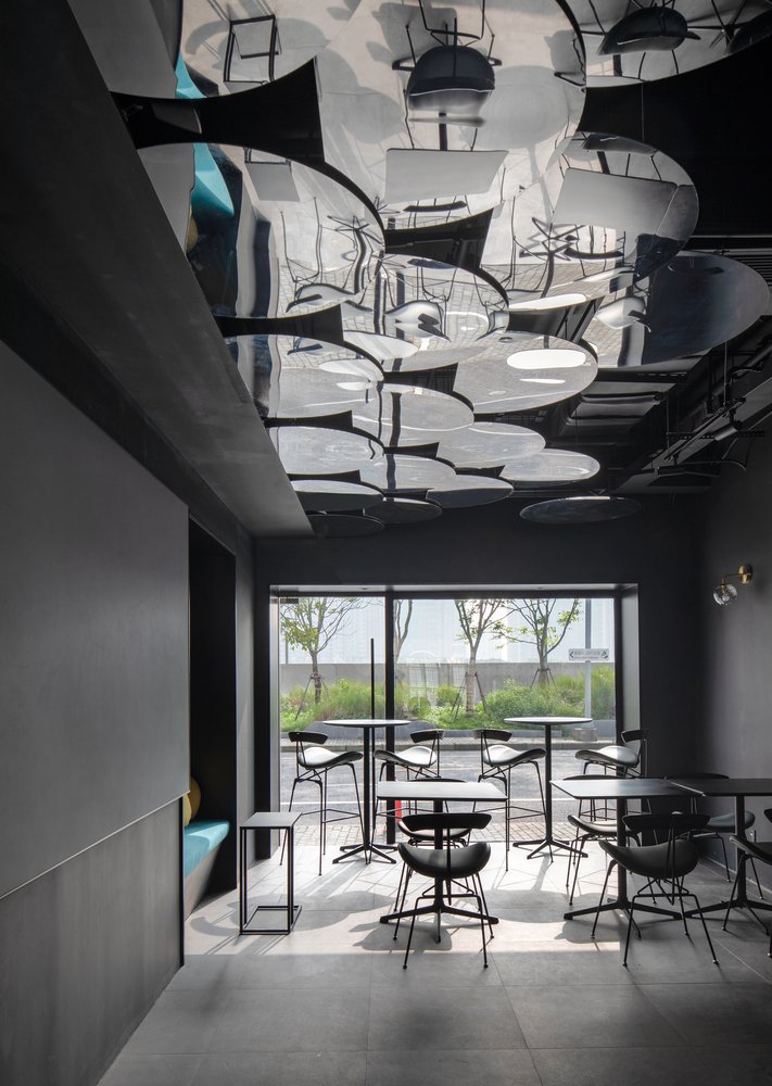 O&O Studio 的 MOONCRAFT O&O Studio 的 MOONCRAFT