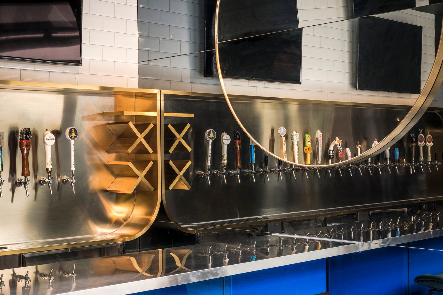 O&O Studio 的 MOONCRAFT O&O Studio 的 MOONCRAFT