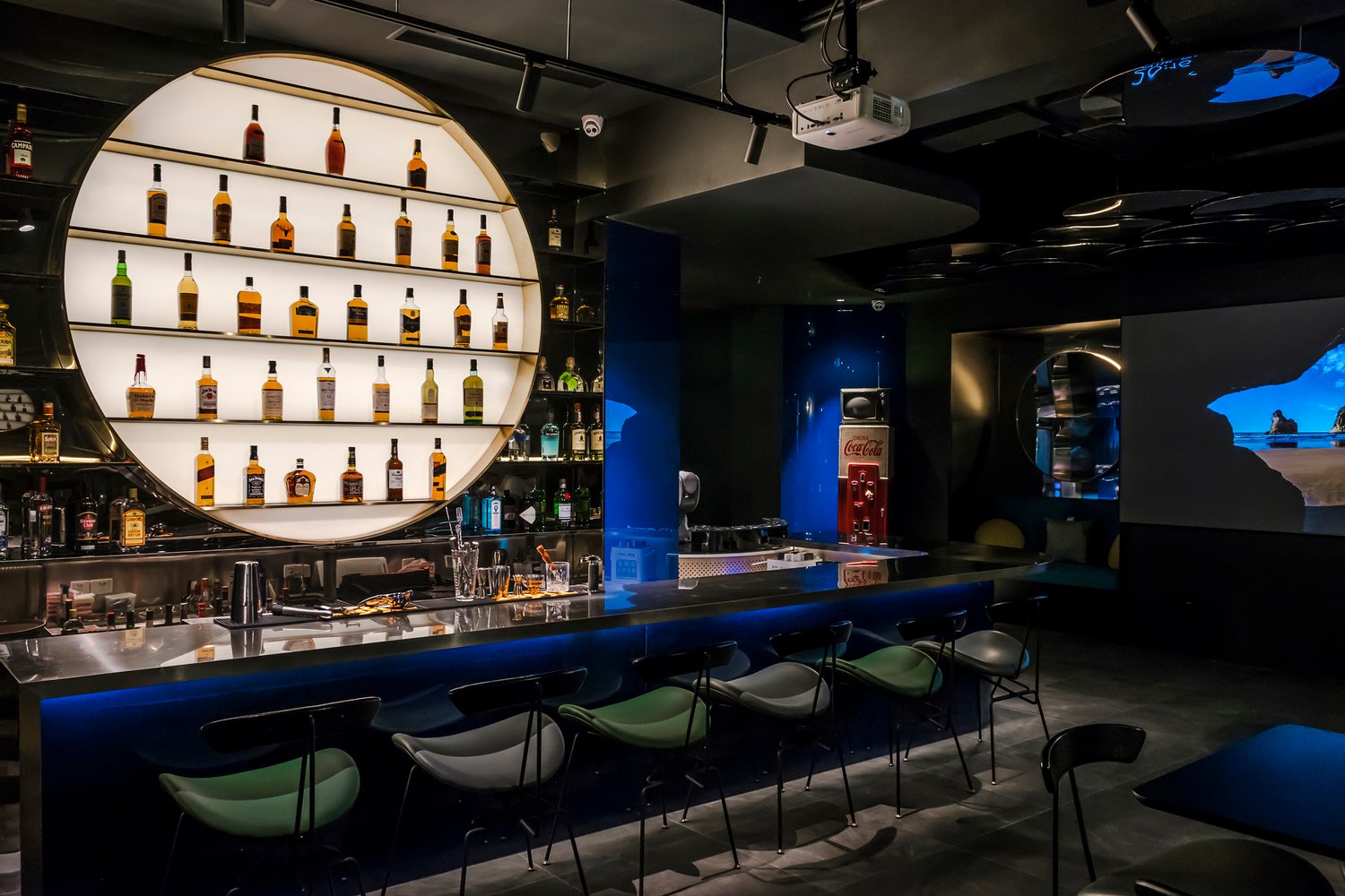 O&O Studio 的 MOONCRAFT O&O Studio 的 MOONCRAFT