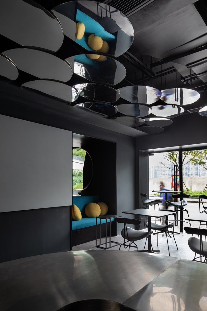 O&O Studio 的 MOONCRAFT O&O Studio 的 MOONCRAFT