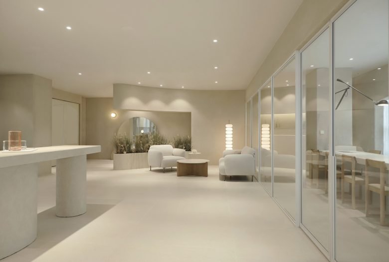 MUDE Office 由 Design Studio Mono 设计