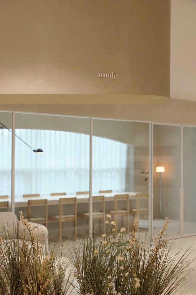 MUDE Office 由 Design Studio Mono 设计