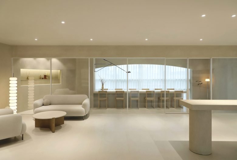 MUDE Office 由 Design Studio Mono 设计