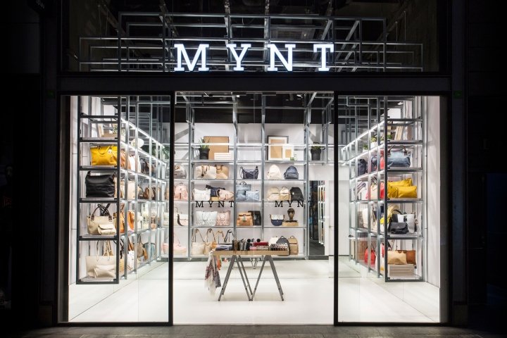 DearDesign 设计的 MYNT 商店,西班牙巴塞罗那 DearDesign 设计的 MYNT 商店,西班牙巴塞罗那