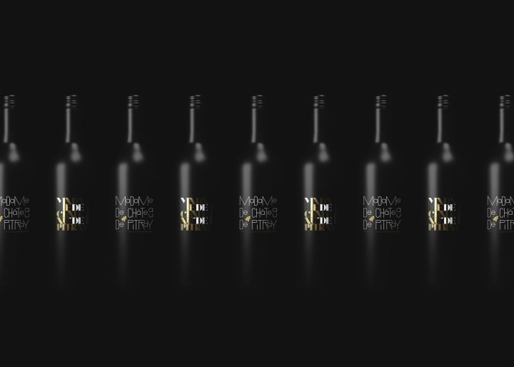 David Hovhannisyan 设计的 Madame de Château de Pitray 葡萄酒包装