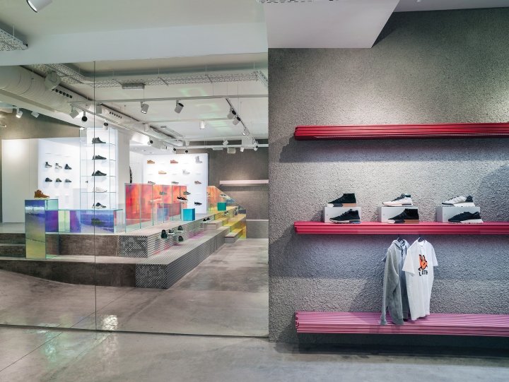 马德里运动鞋天堂 Antoni Pallejà 办公室，马德里 – 西班牙