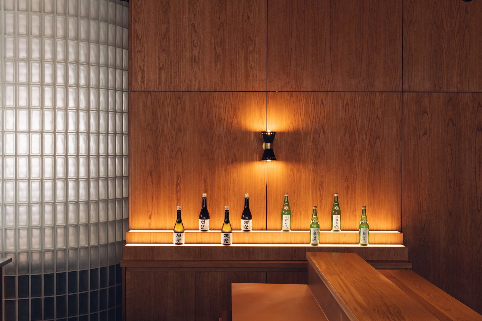 Child Studio 设计的 Maido 餐厅