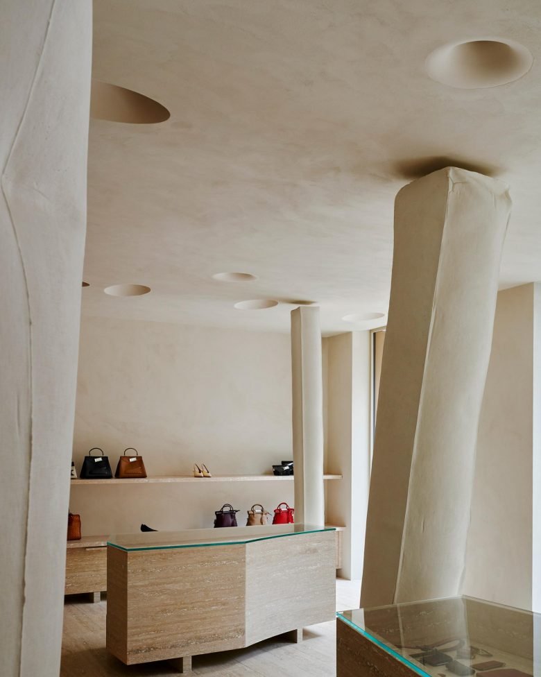 Maison Margiela 旗舰店由 Studio Anne Holtrop 设计