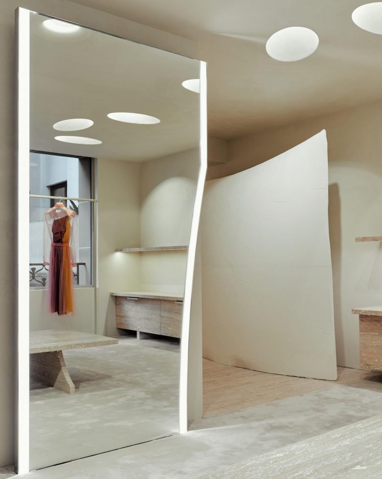 Maison Margiela 旗舰店由 Studio Anne Holtrop 设计