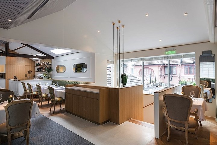 NE-ON 设计的 Maison Papillon 餐厅，中国上海