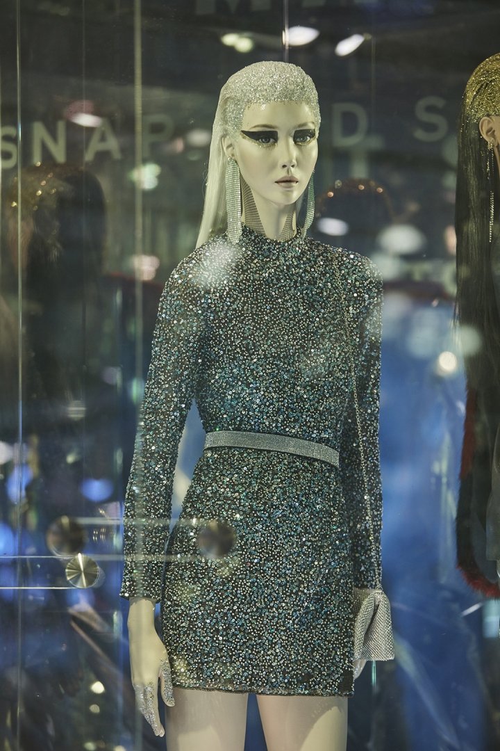 英国伦敦 Lucky Fox 为 Topshop 设计的“Make it Snow”橱窗装置