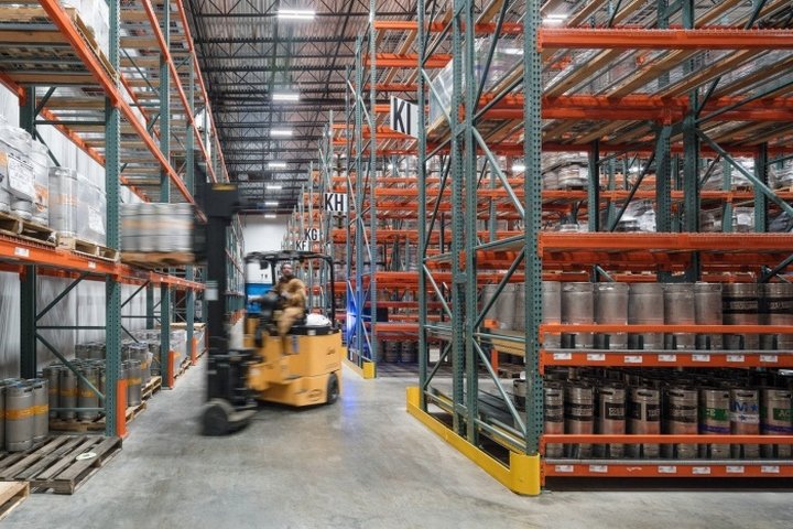 Maletis 饮料办公室，霍尔斯特建筑事务所，俄勒冈州波特兰