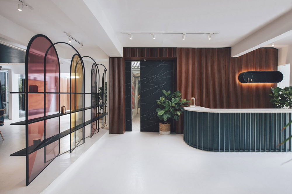 S/LAB 设计的 Mantab 办公室