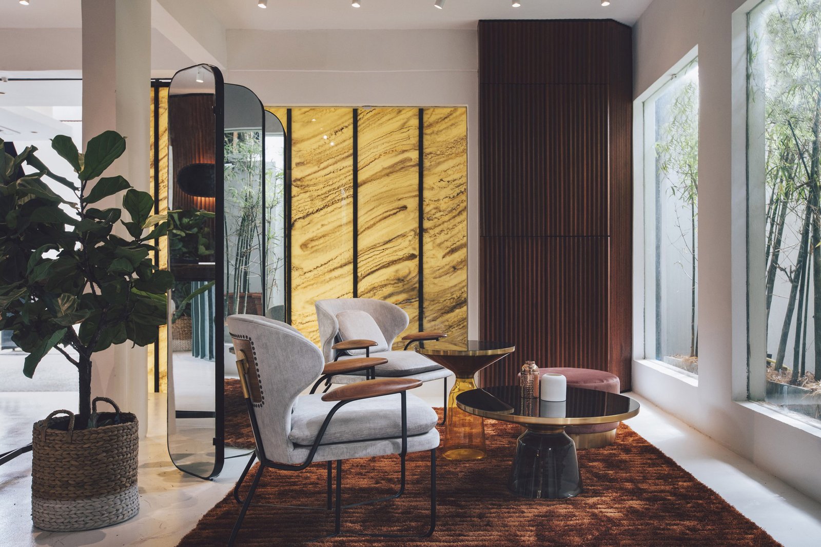 S/LAB 设计的 Mantab 办公室