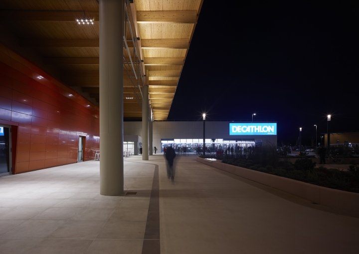 MareMà 购物中心,由 INRES 和 Area-17 Architecture & Interiors 设计,格罗塞托 – 意大利 MareMà 购物中心,由 INRES 和 Area-17 Architecture & Interiors 设计,格罗塞托 – 意大利