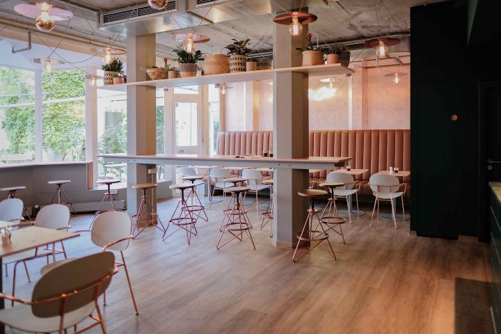 玛丽咖啡俱乐部，由 ALPHA RKD & LOVA 设计，德国慕尼黑