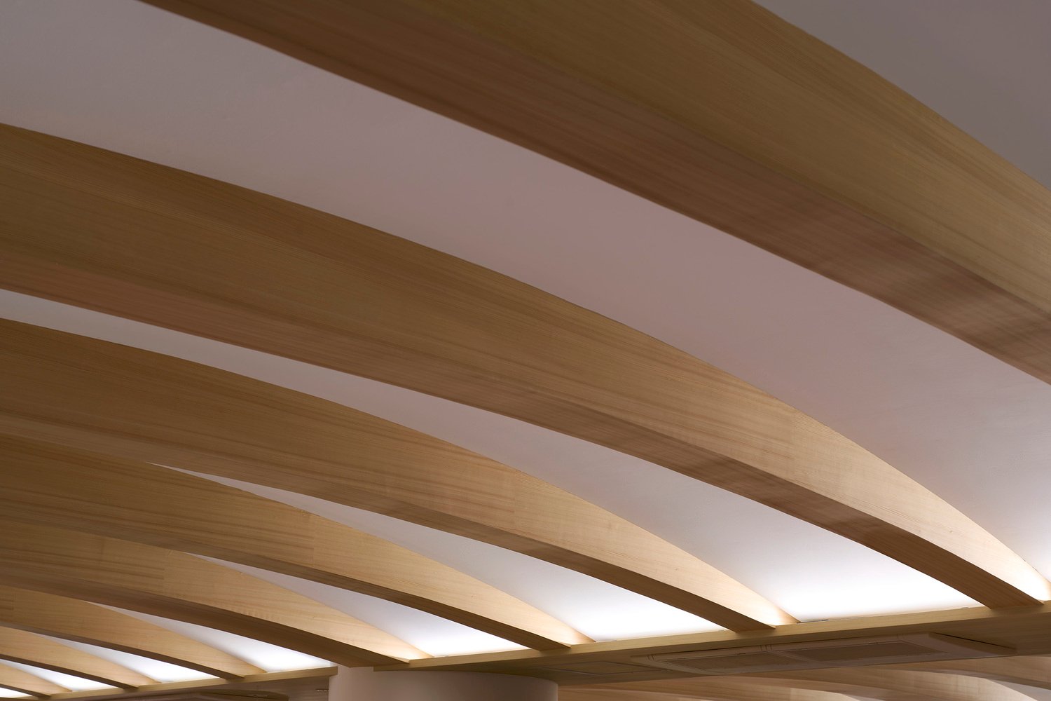 Mayuzuki Kimono Shop by Tsutsumi & Associates