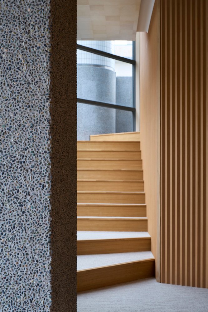 Mayuzuki Kimono Shop by Tsutsumi & Associates