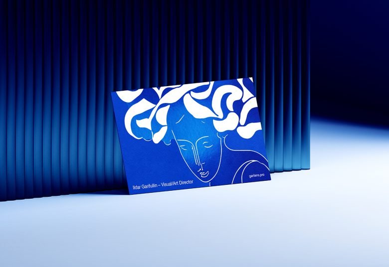 伊尔达·加里富林 (Ildar Garifullin) 设计的美杜莎伏特加