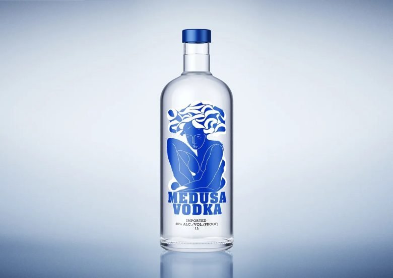 伊尔达·加里富林 (Ildar Garifullin) 设计的美杜莎伏特加