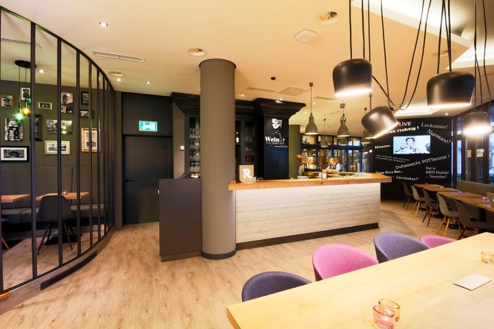 多特蒙德美居酒店酒吧由 Kitzig Interior Design 设计，多特蒙德 – 德国