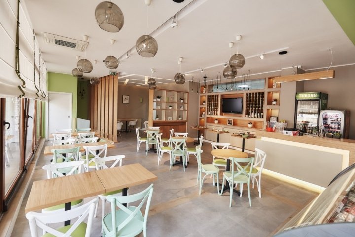 Mignon Varietes du Monde 商店，由 Atmosfere Interior Design 设计，Viseu de Sus – 罗马尼亚