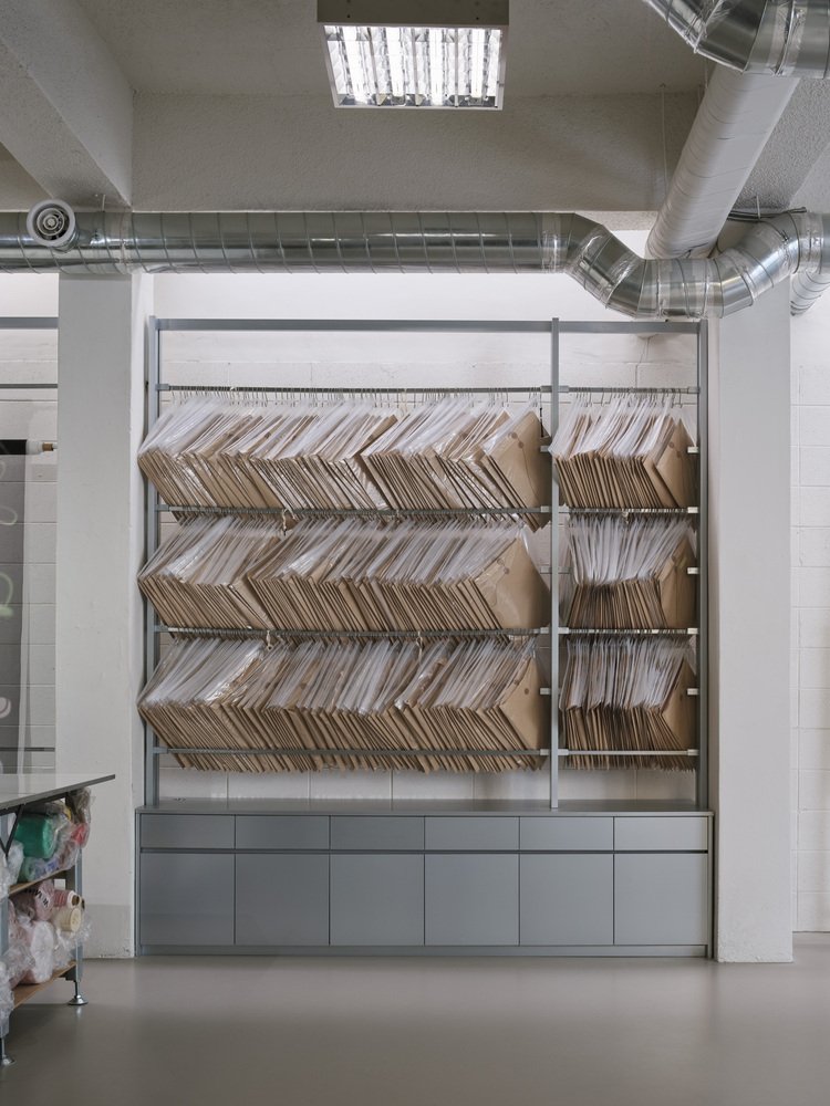 Minjukim Anguk 旗舰店 by studiofragment