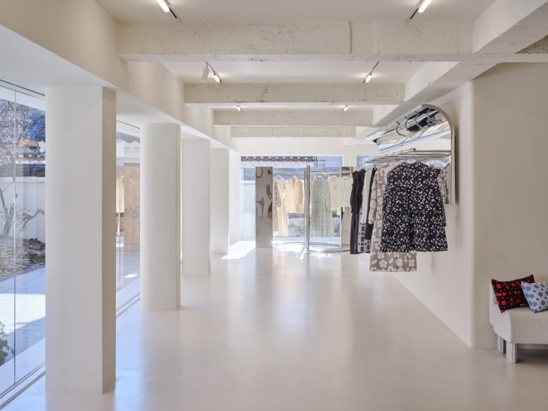 Minjukim Anguk 旗舰店 by studiofragment