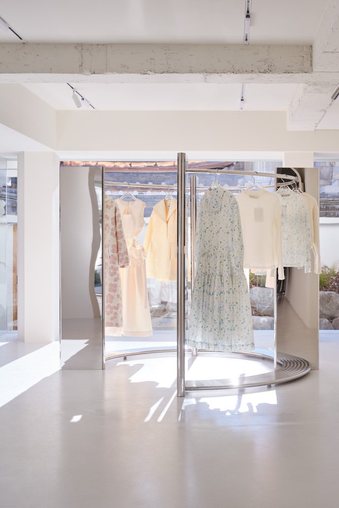 Minjukim Anguk 旗舰店 by studiofragment