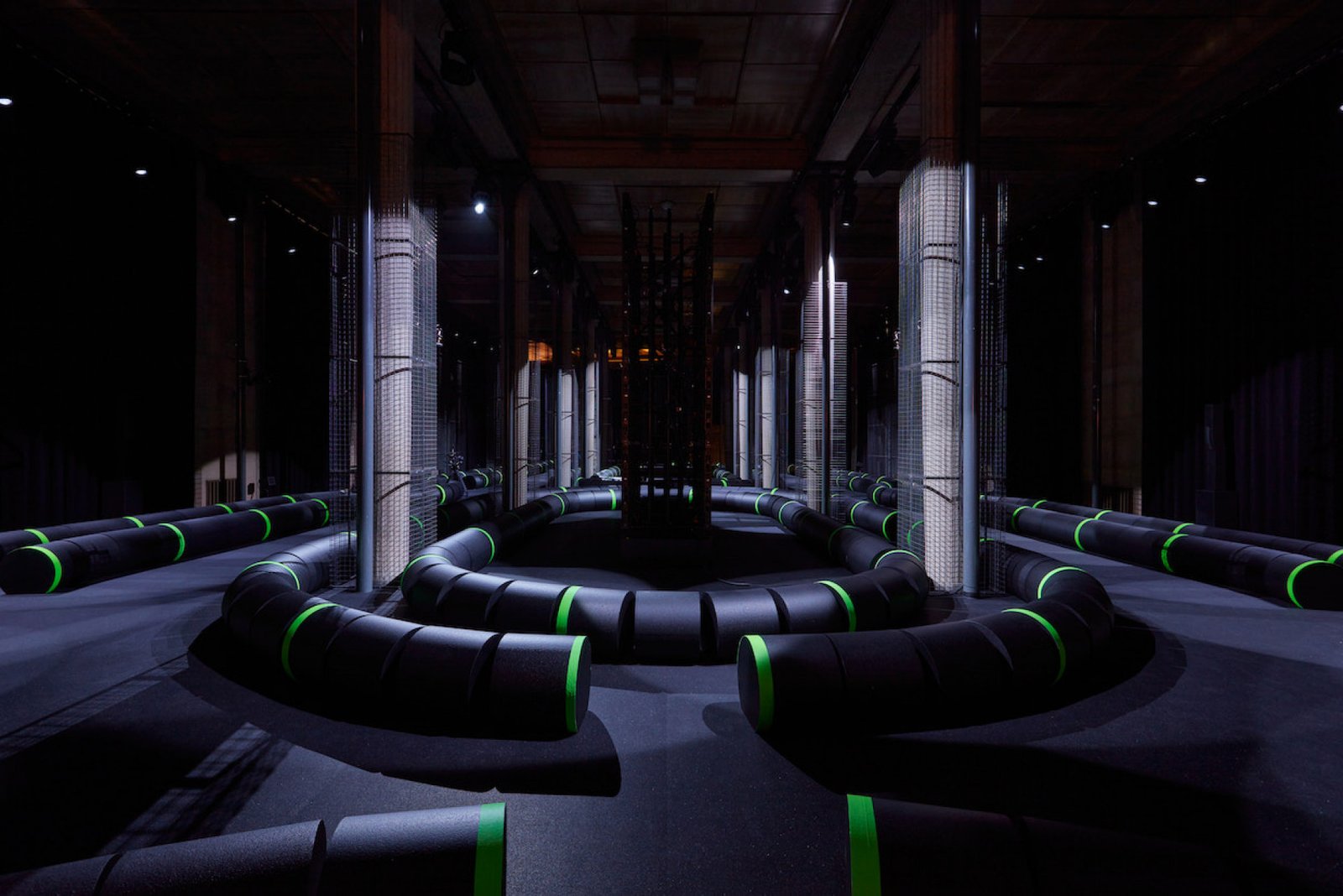 AMO 的 Miu Miu SS23