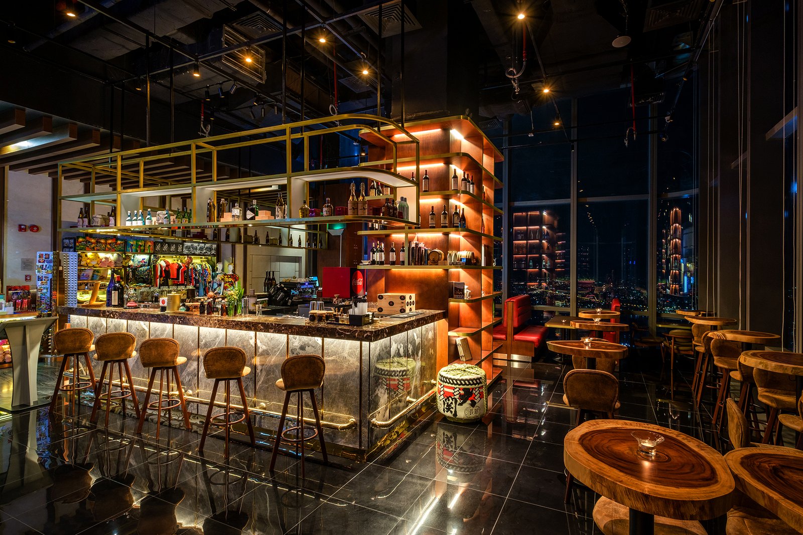 Miwaku Cafe Lounge by Kingsmen Vietnam Co Ltd，胡志明市 – 越南