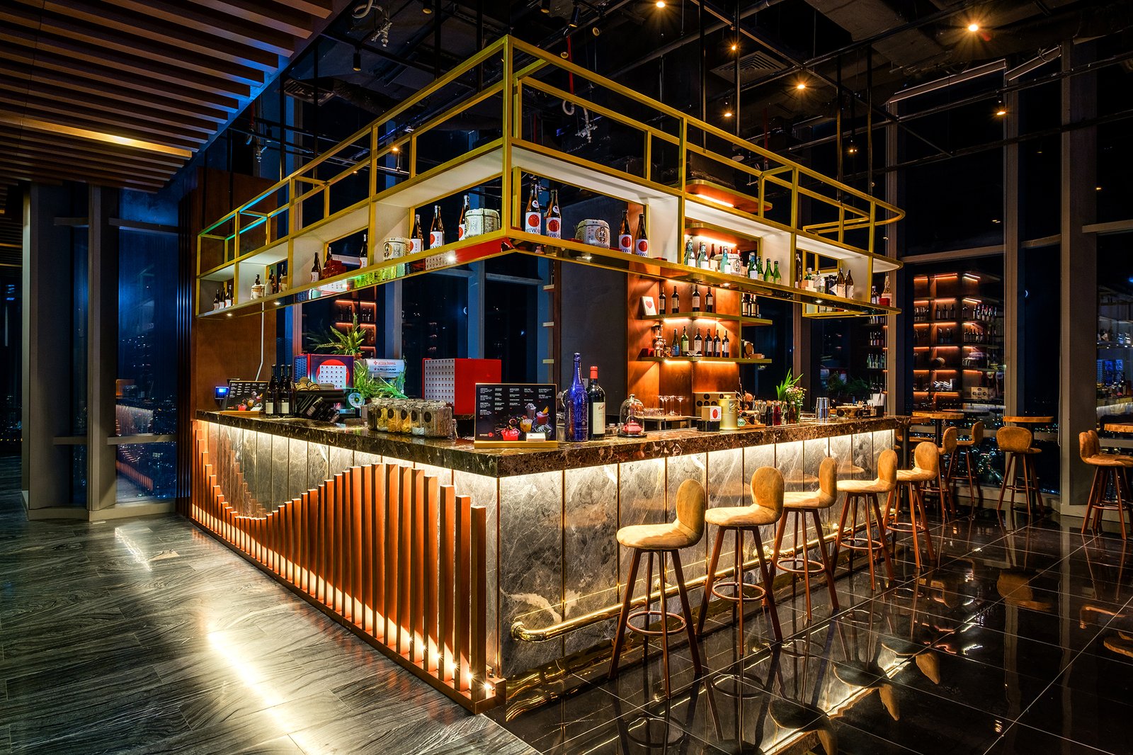 Miwaku Cafe Lounge by Kingsmen Vietnam Co Ltd，胡志明市 – 越南