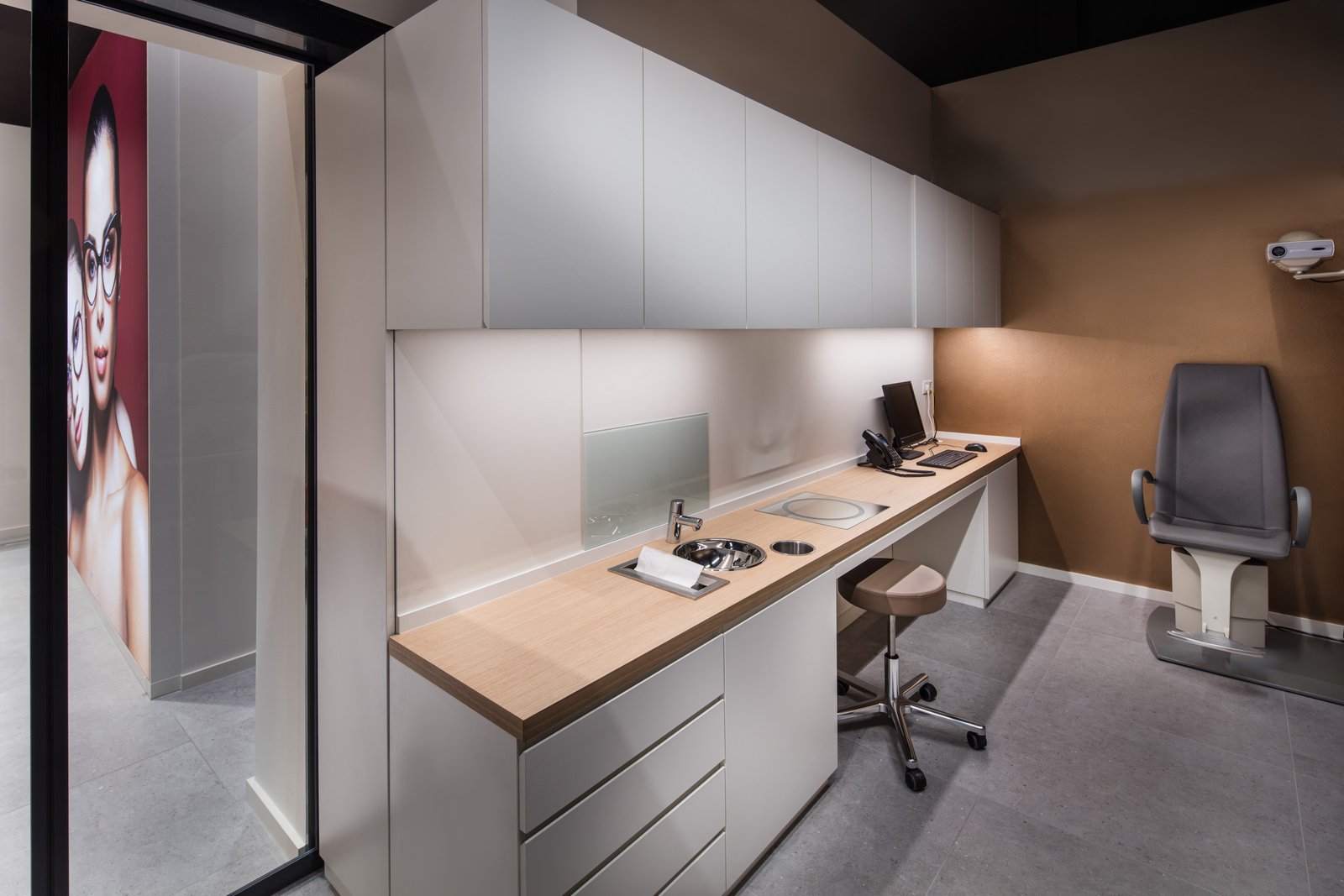 Optik Moitzheim，Cloche d’or，卢森堡 (Lux)