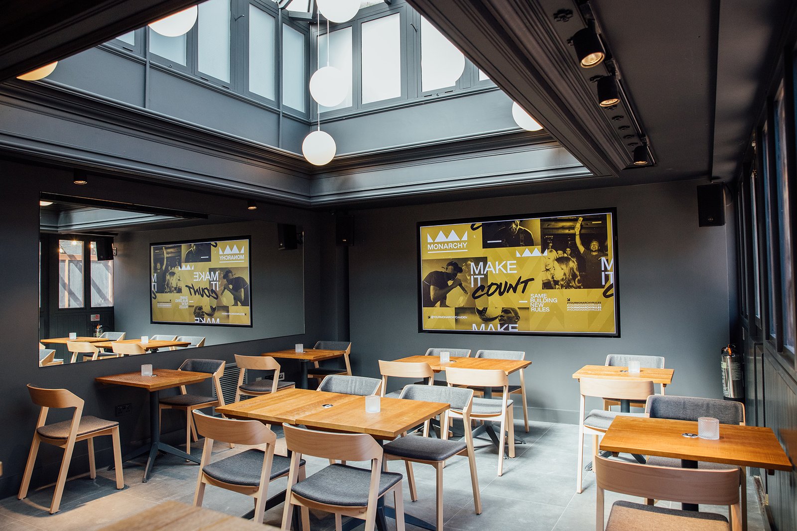 YourStudio 重塑卡姆登场馆 Monarchy，打造真正的全渠道体验