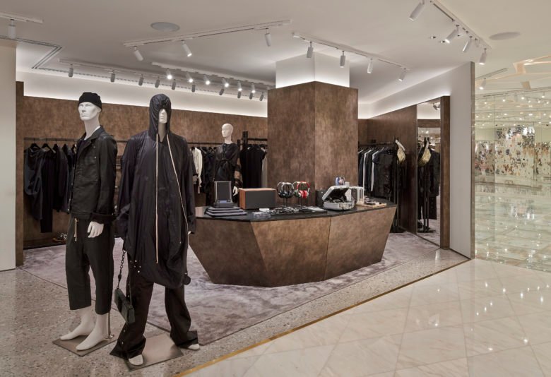 PMDL 位于摩珀斯酒店的完整零售空间