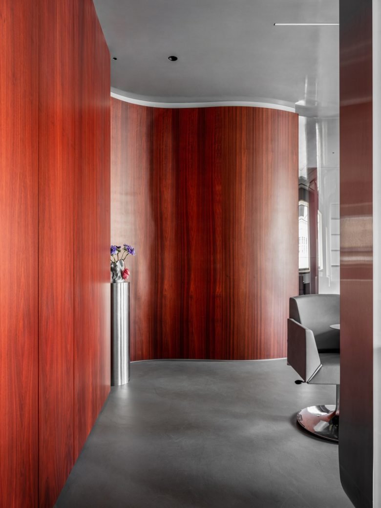 EDXXKAT 莫斯科维奇卡美容俱乐部 EDXXKAT 莫斯科维奇卡美容俱乐部