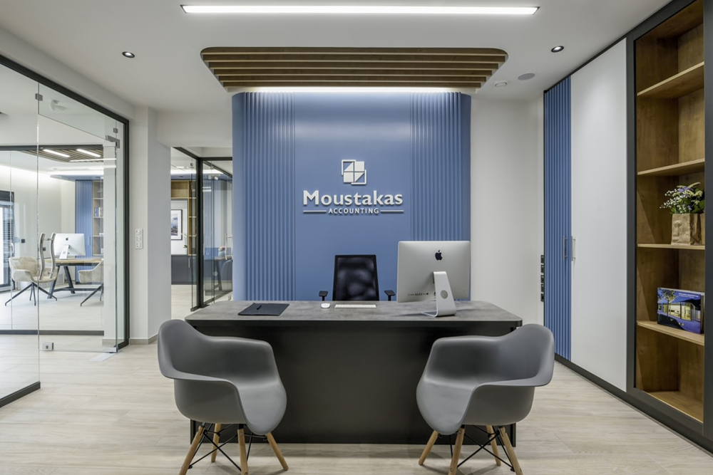 Moustakas 办公室由 Lab4 建筑师设计 Moustakas 办公室由 Lab4 建筑师设计