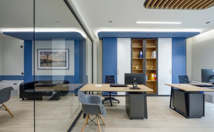 Moustakas 办公室由 Lab4 建筑师设计 Moustakas 办公室由 Lab4 建筑师设计