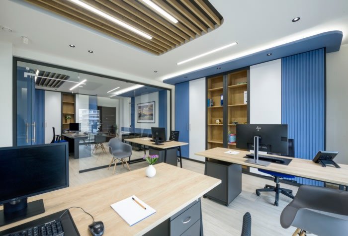 Moustakas 办公室由 Lab4 建筑师设计 Moustakas 办公室由 Lab4 建筑师设计