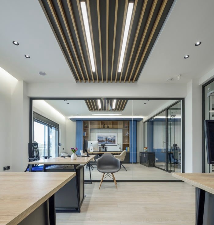 Moustakas 办公室由 Lab4 建筑师设计 Moustakas 办公室由 Lab4 建筑师设计