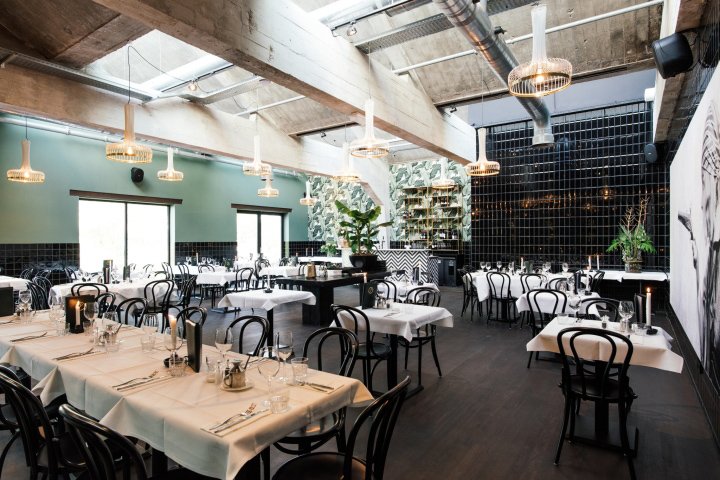 Mr. Sammi 小酒馆酒吧由 De Horeca Fabriek 设计,鲁尔蒙德 – 荷兰 Mr. Sammi 小酒馆酒吧由 De Horeca Fabriek 设计,鲁尔蒙德 – 荷兰