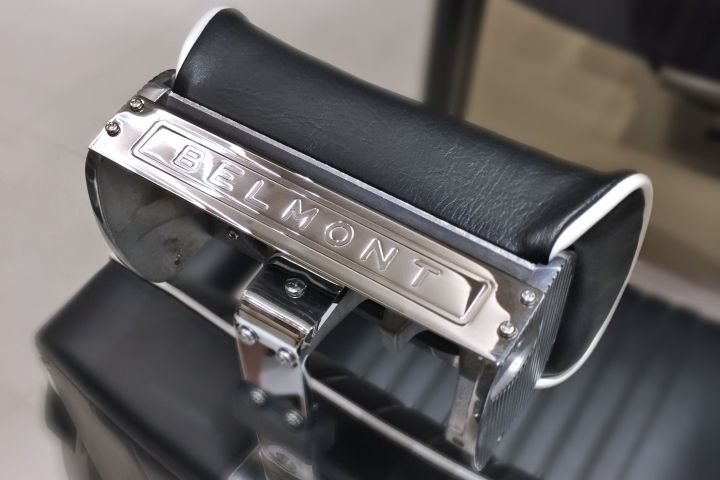 Mrs B 沙龙，由 Pallavi Dean Interiors 设计，迪拜 – 阿联酋