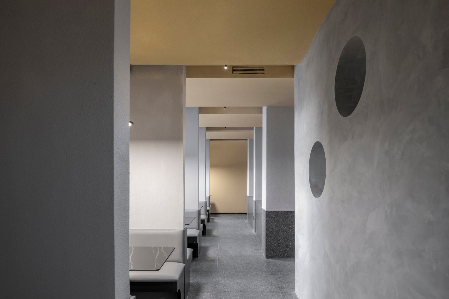 MAT Office 的 Muee 餐厅