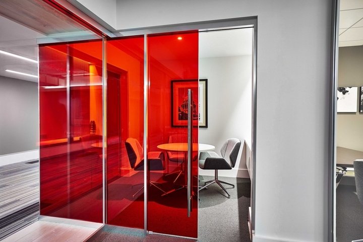 Muraflex 展厅由弗朗西斯·考夫曼 (Francis Cauffman) 设计,芝加哥 – 伊利诺伊州 Muraflex 展厅由弗朗西斯·考夫曼 (Francis Cauffman) 设计,芝加哥 – 伊利诺伊州