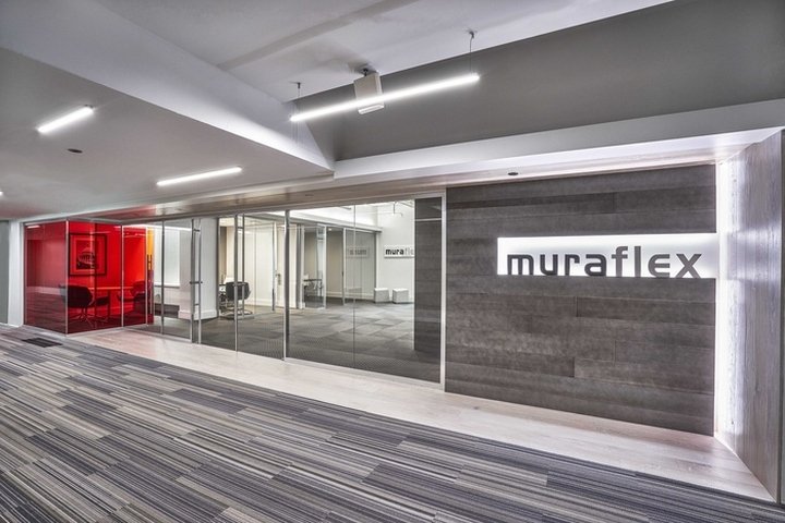 Muraflex 展厅由弗朗西斯·考夫曼 (Francis Cauffman) 设计,芝加哥 – 伊利诺伊州 Muraflex 展厅由弗朗西斯·考夫曼 (Francis Cauffman) 设计,芝加哥 – 伊利诺伊州