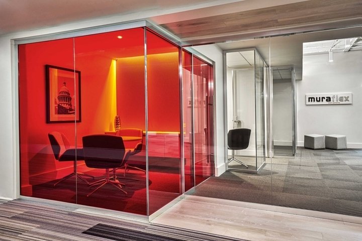 Muraflex 展厅由弗朗西斯·考夫曼 (Francis Cauffman) 设计,芝加哥 – 伊利诺伊州 Muraflex 展厅由弗朗西斯·考夫曼 (Francis Cauffman) 设计,芝加哥 – 伊利诺伊州